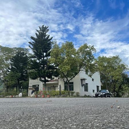 フィールドハウス B&B 玉里鎮 エクステリア 写真